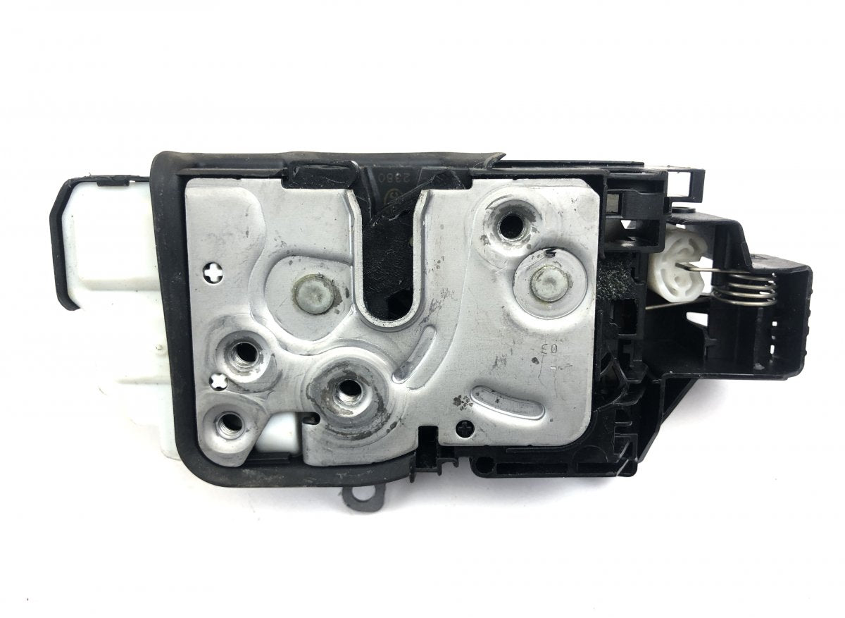 31349894 Set of door locks (latches) VOLVO V60 II / S60 III (224, 225, 227) (2018-)