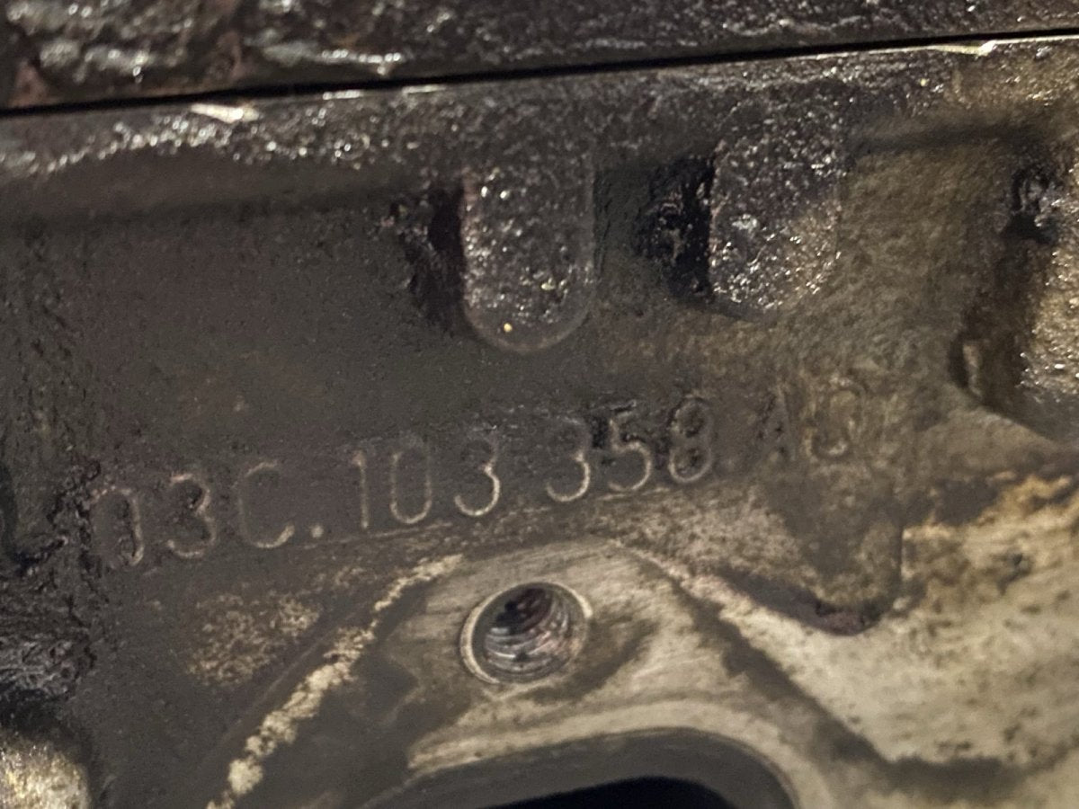 03C103063CK Cylinder Head VW PASSAT B6 (3C) (2005-2010)
