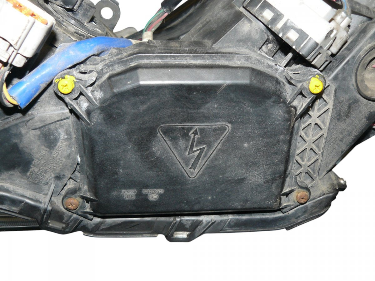 Headlight right SUBARU LEGACY V / Outback (2009-2014)