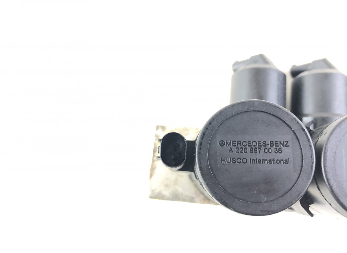 A2203200358 A2203201258 Air suspension / self-levelling suspension, other MERCEDES-BENZ SL-CLASS (R230) (2001-2012)