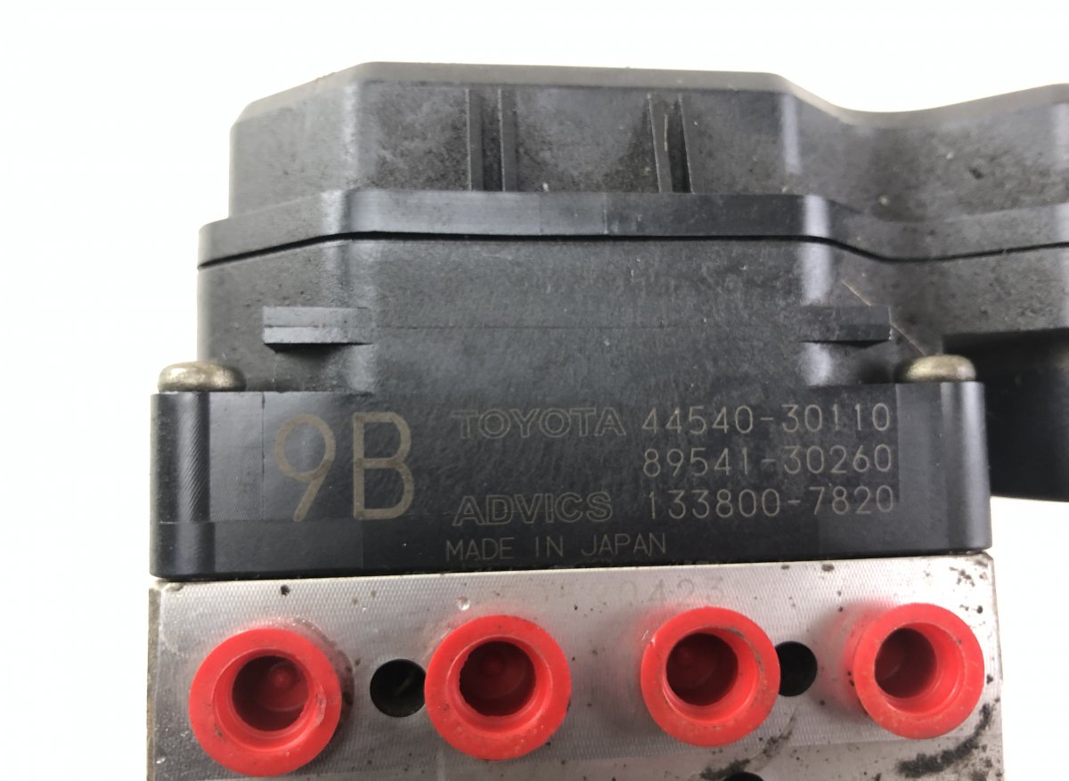 1338007820 ABS hydraulic unit / pump LEXUS GS III (2005-2011)