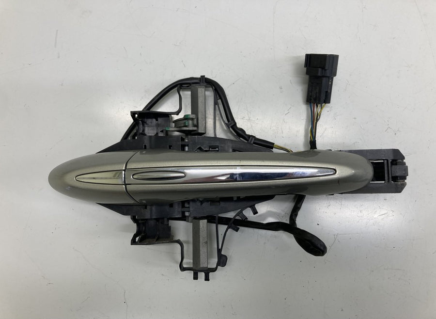 C2D3608XXX Door Handle Exterior Front Right JAGUAR XJ (X351) (2009-2019)