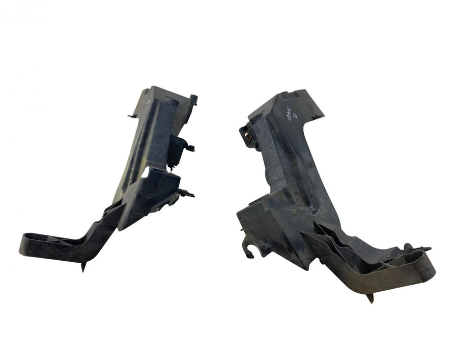 68223399AA 68223400AA Headlight mounting/bracket, set JEEP GRAND CHEROKEE IV (WK, WK2) (2010-2021)