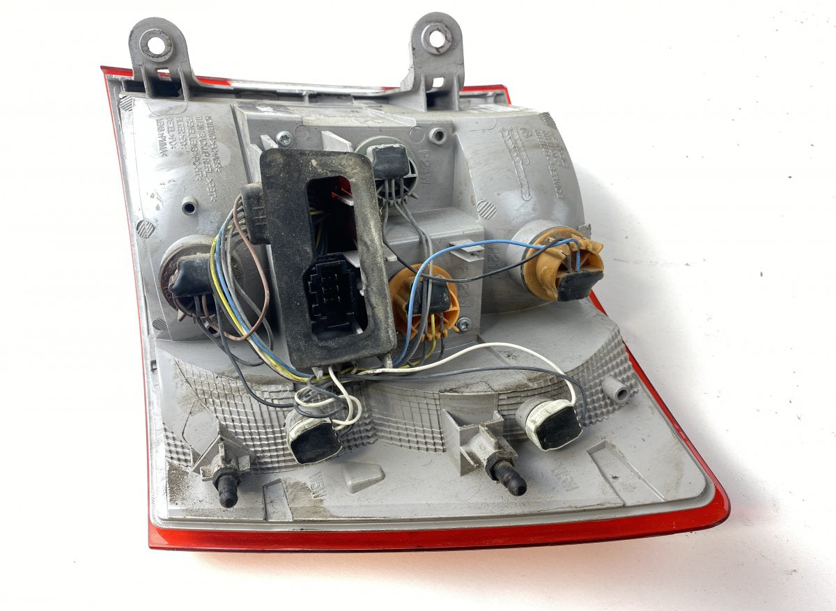 5E9945111 Tail light left SKODA OCTAVIA III (5E) (2012-2019)