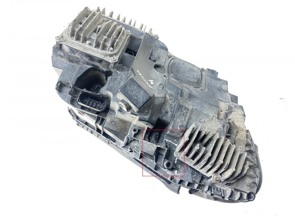 030128423104 Headlight left MERCEDES-BENZ C-CLASS (W205) (2013-2021)