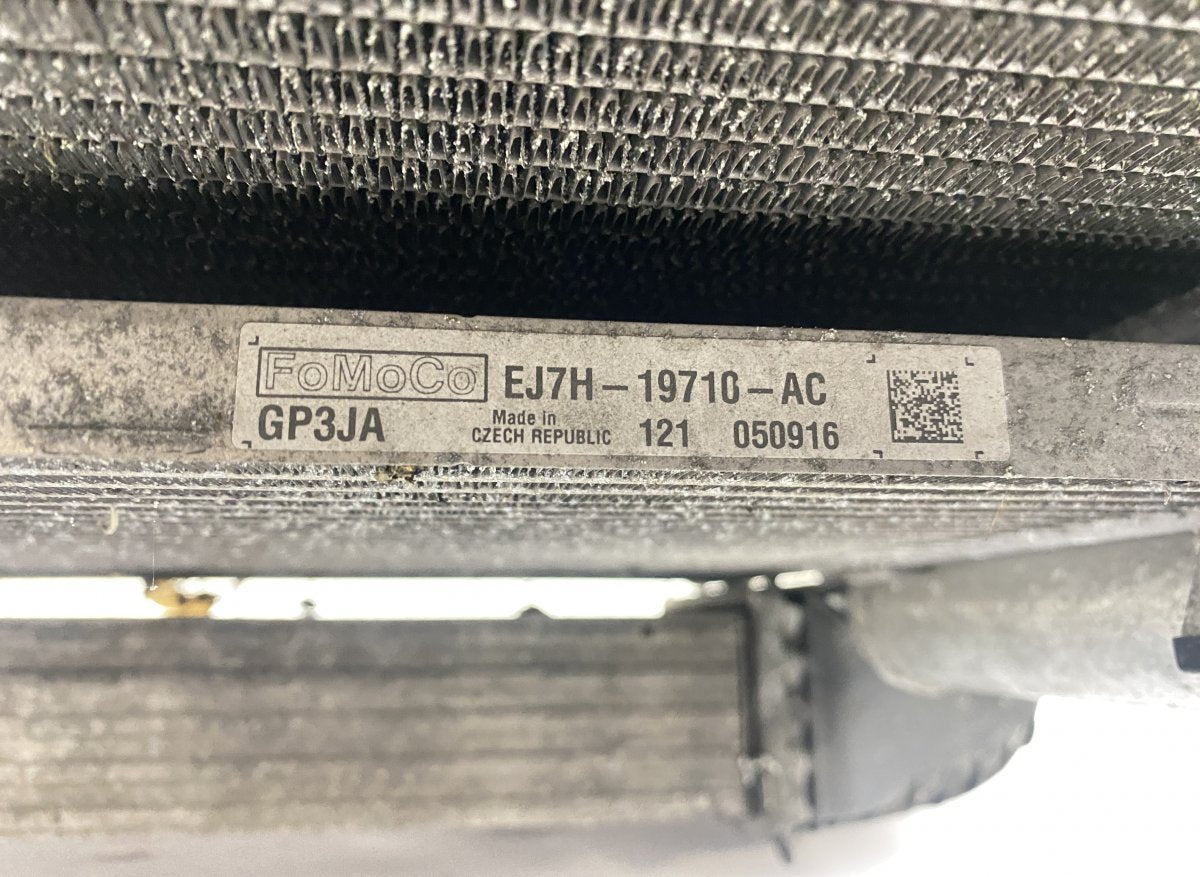 2439725 1856995 1873488 Radiator set FORD KUGA II (DM2, TF) (2012-2019)
