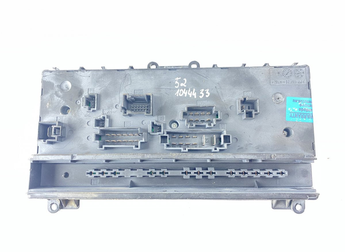 A6395450801 Fuse box MERCEDES-BENZ VITO / VIANO (W639) (2003-2014)