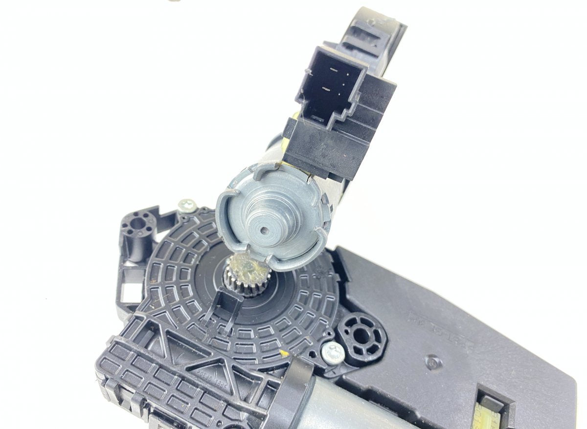 A1769068700 A2059001024 Sun roof motor set MERCEDES-BENZ C-CLASS (W205) (2013-2021)