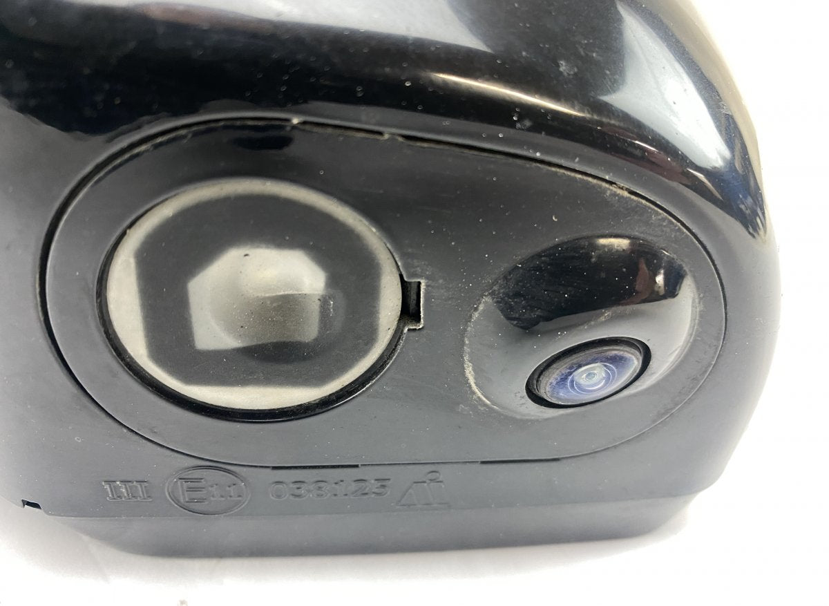 23331704 Mirror left CADILLAC ESCALADE (2014-)