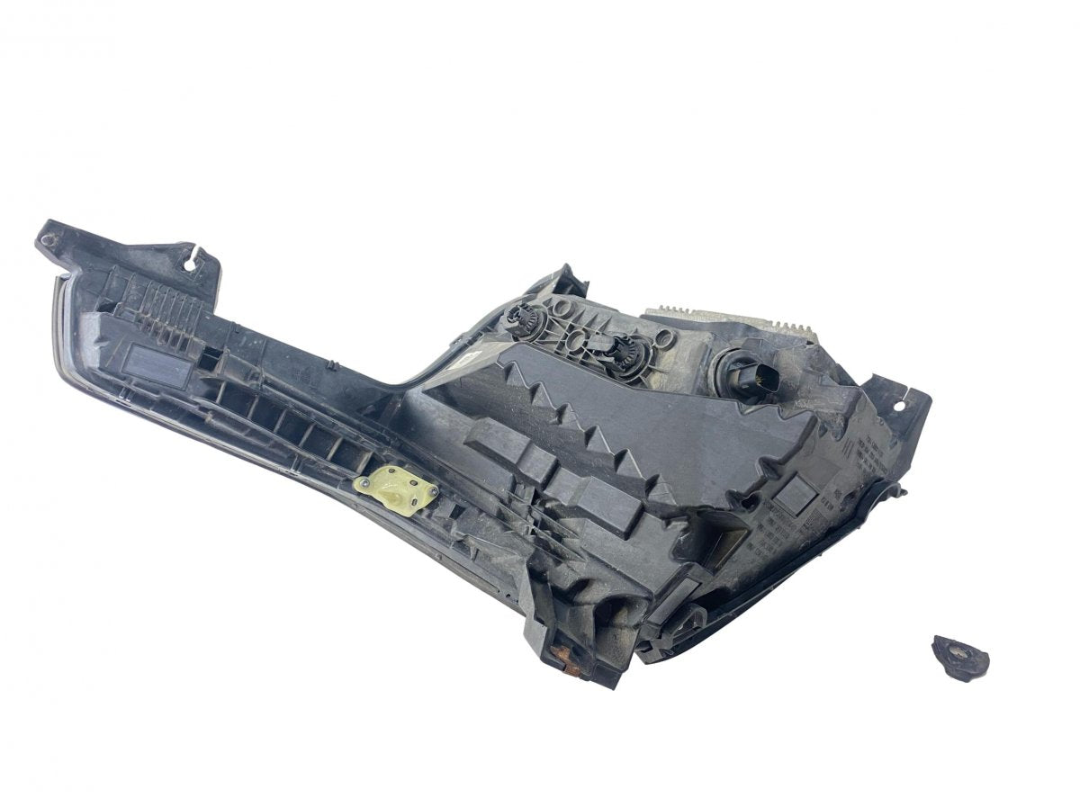 19434116 Headlight left CADILLAC ESCALADE (2014-)