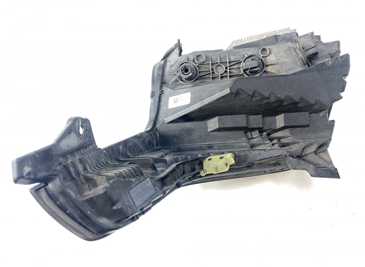 19434116 Headlight left CADILLAC ESCALADE (2014-)