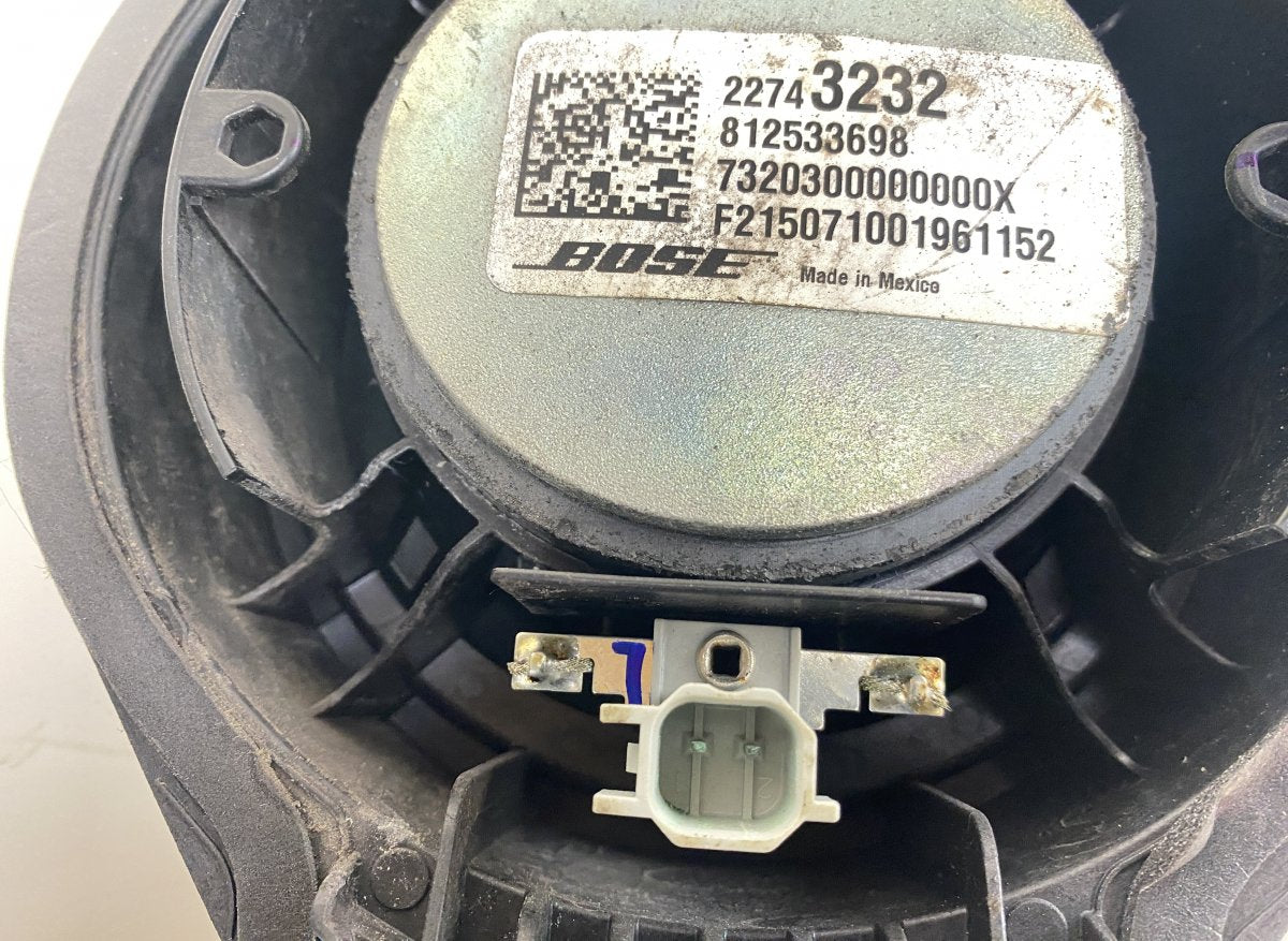 22818981 22753373 Set of loudspeakers CADILLAC ESCALADE (2014-)