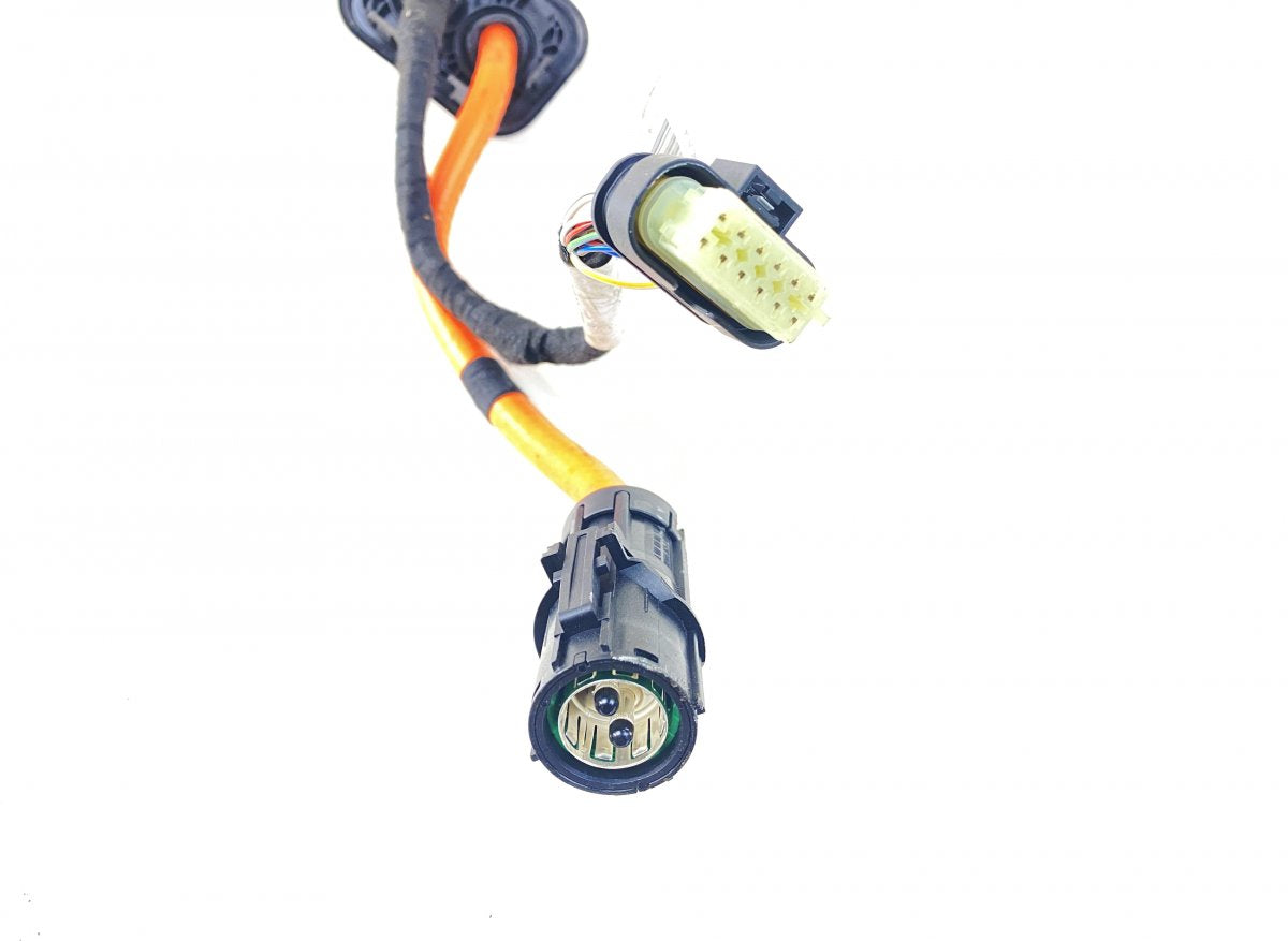 A2055402183 Battery charging port / dock MERCEDES-BENZ C-CLASS (W205) (2013-2021)