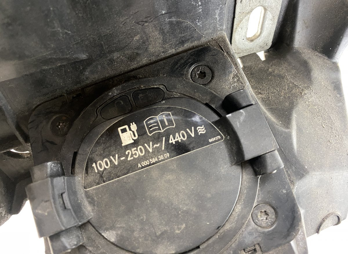 A2055402183 Battery charging port / dock MERCEDES-BENZ C-CLASS (W205) (2013-2021)