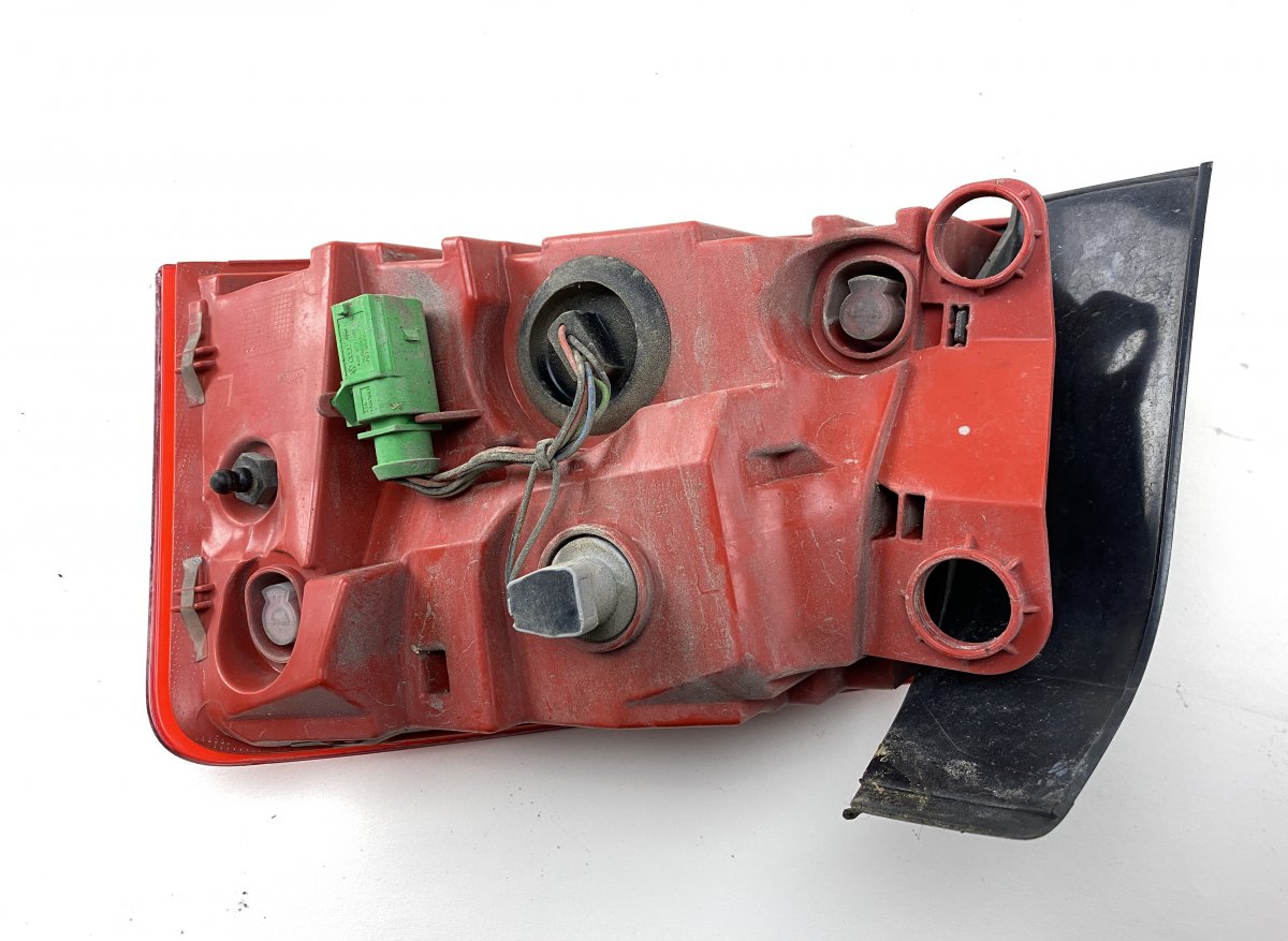 90003703 Tail light left AUDI A6 / A6 ALLROAD (C7, 4G) (2010-2018)