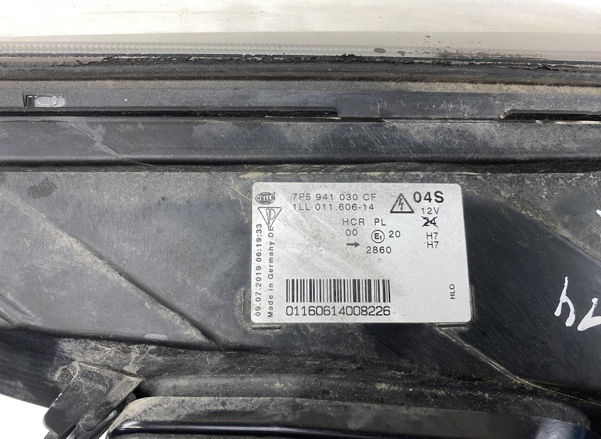 7P5941030CF 7P5941032R Headlight right PORSCHE CAYENNE II (2010-2017)