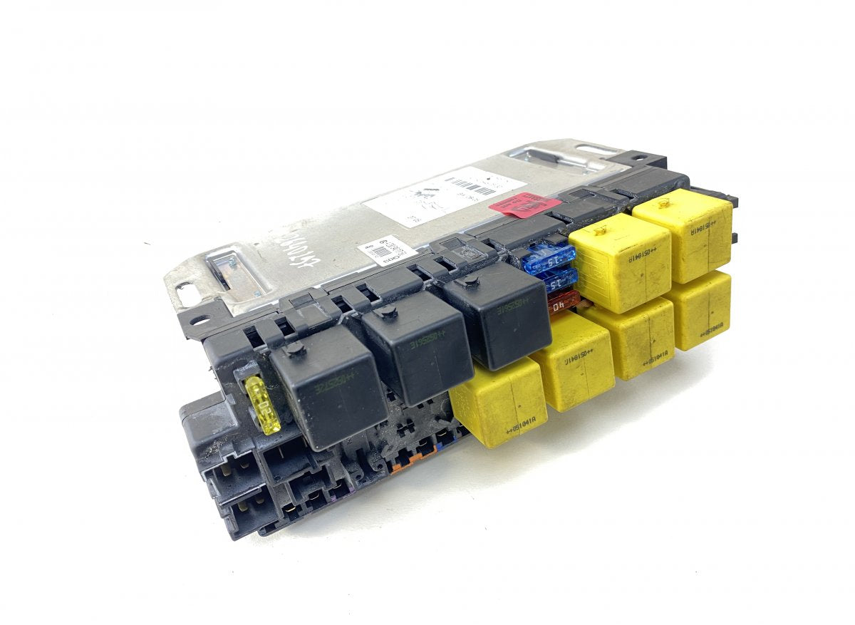 05045117 Fuse box MERCEDES-BENZ SL-CLASS (R230) (2001-2012)