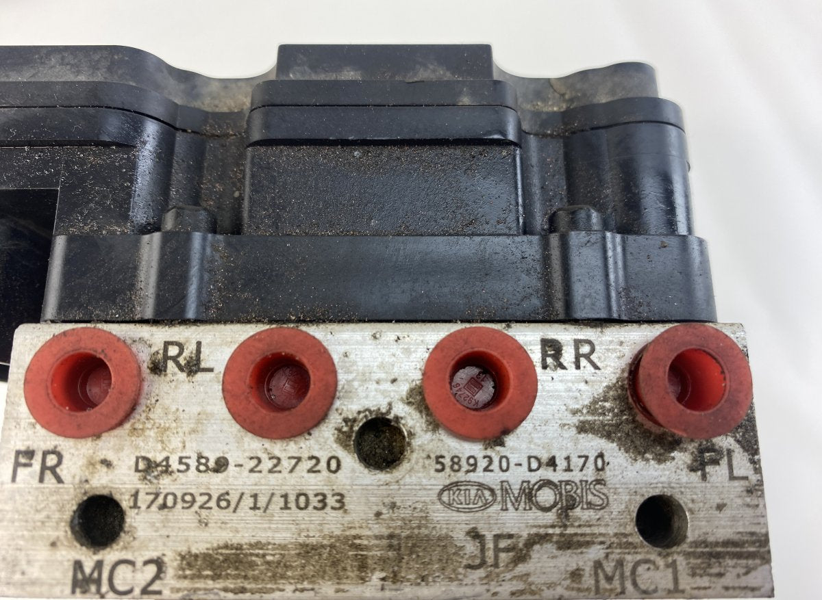 6158945100 61589-45100 ABS hydraulic unit / pump KIA OPTIMA IV (JF) (2015-2020)