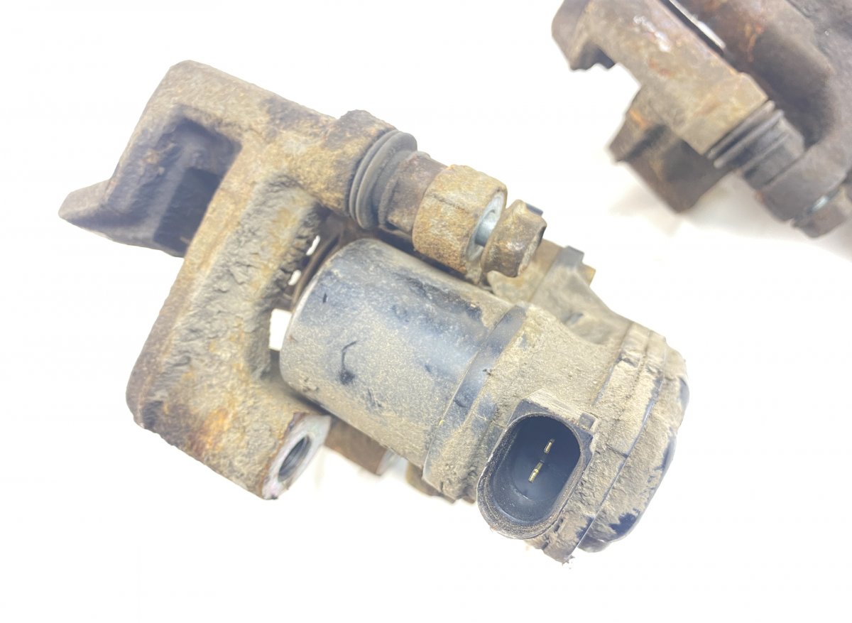 58210D4550 58230D4550 Brake caliper rear set KIA OPTIMA IV (JF) (2015-2020)