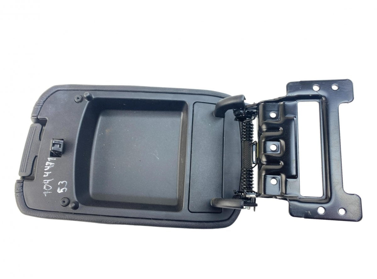 84660D4500 Armrest cover front KIA OPTIMA IV (JF) (2015-2020)
