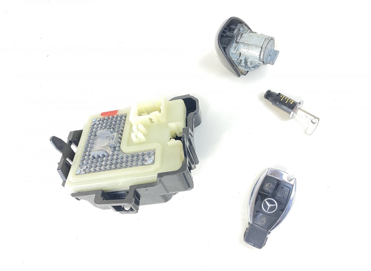 A2229005513 Ignition switch lock (ignition barrel) MERCEDES-BENZ C-CLASS (W205) (2013-2021)