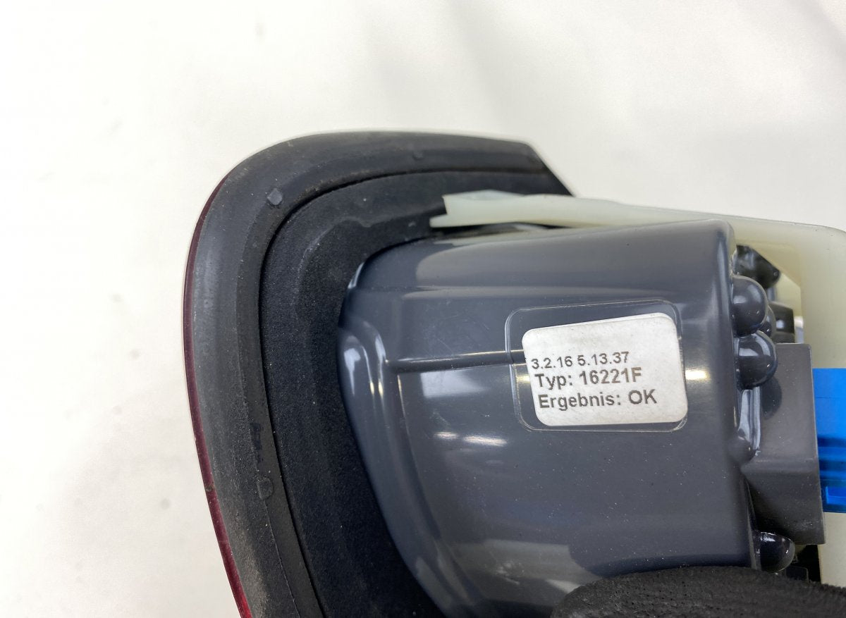 A2059061503 A2059061603 Tail lights set/kit MERCEDES-BENZ C-CLASS (W205) (2013-2021)