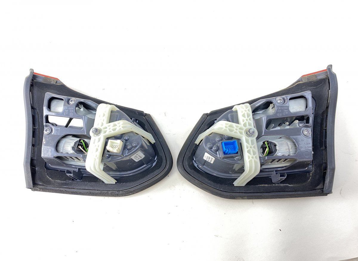 A2059061503 A2059061603 Tail lights set/kit MERCEDES-BENZ C-CLASS (W205) (2013-2021)