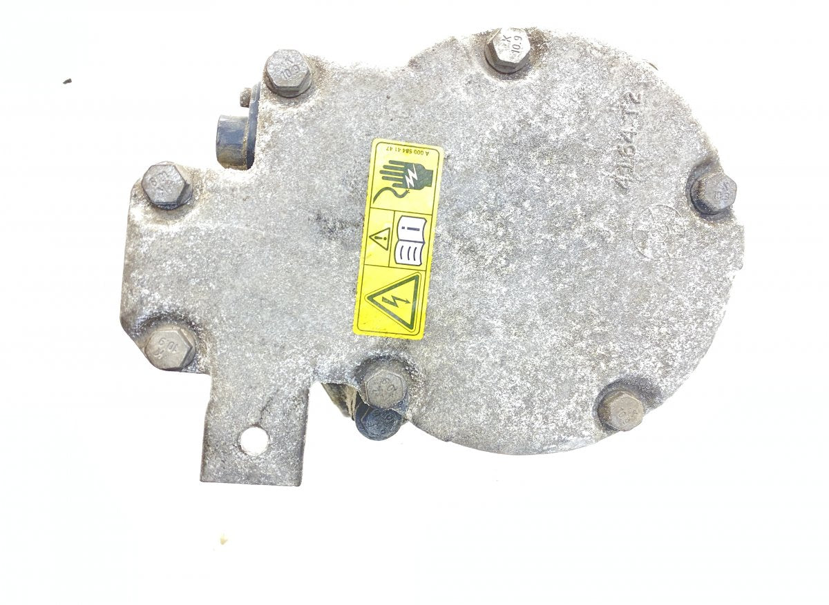 A0008305600 AC / aircon Compressor MERCEDES-BENZ C-CLASS (W205) (2013-2021)
