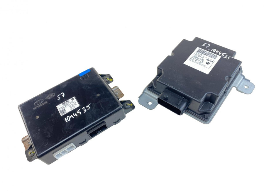 95300D4100 95450D4000 Seat control unit set KIA OPTIMA IV (JF) (2015-2020)