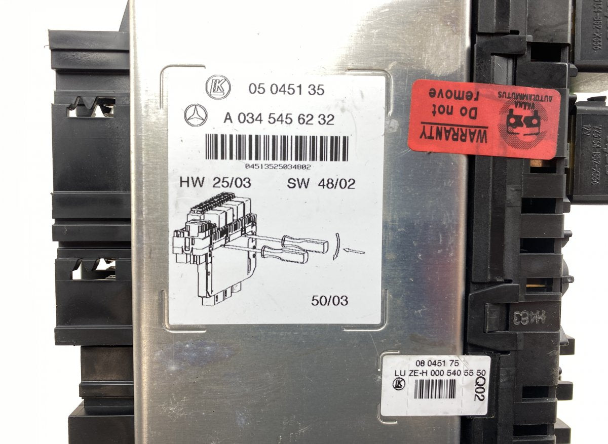 05045139 05045135 05045131 Fuse box MERCEDES-BENZ SL-CLASS (R230) (2001-2012)