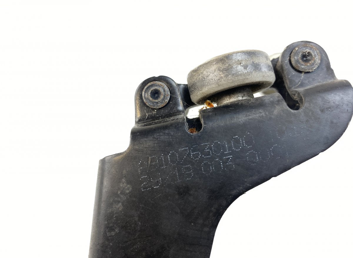 A9107605000 A9107630100 A9107605700 Sliding door roller upper right MERCEDES-BENZ SPRINTER (907, 910) (2018-)