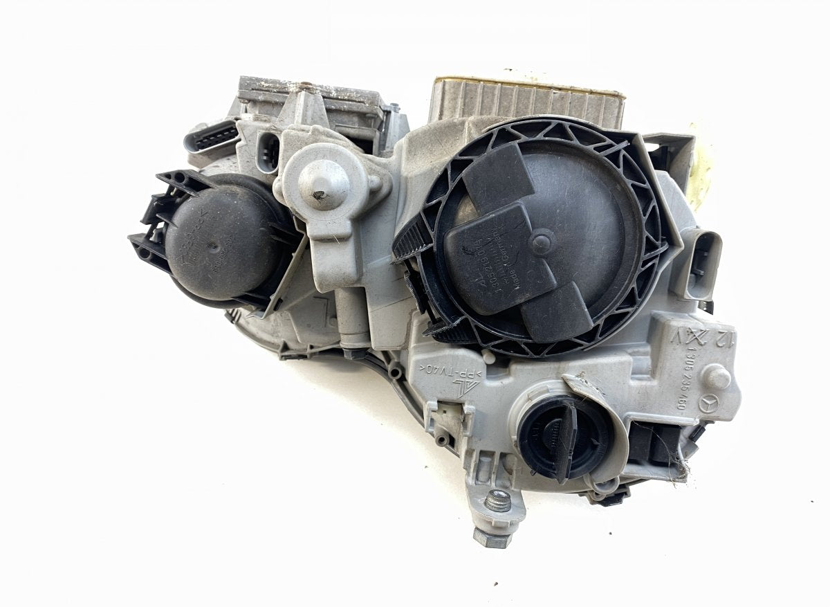 0301176475 Headlight left MERCEDES-BENZ SL-CLASS (R230) (2001-2012)