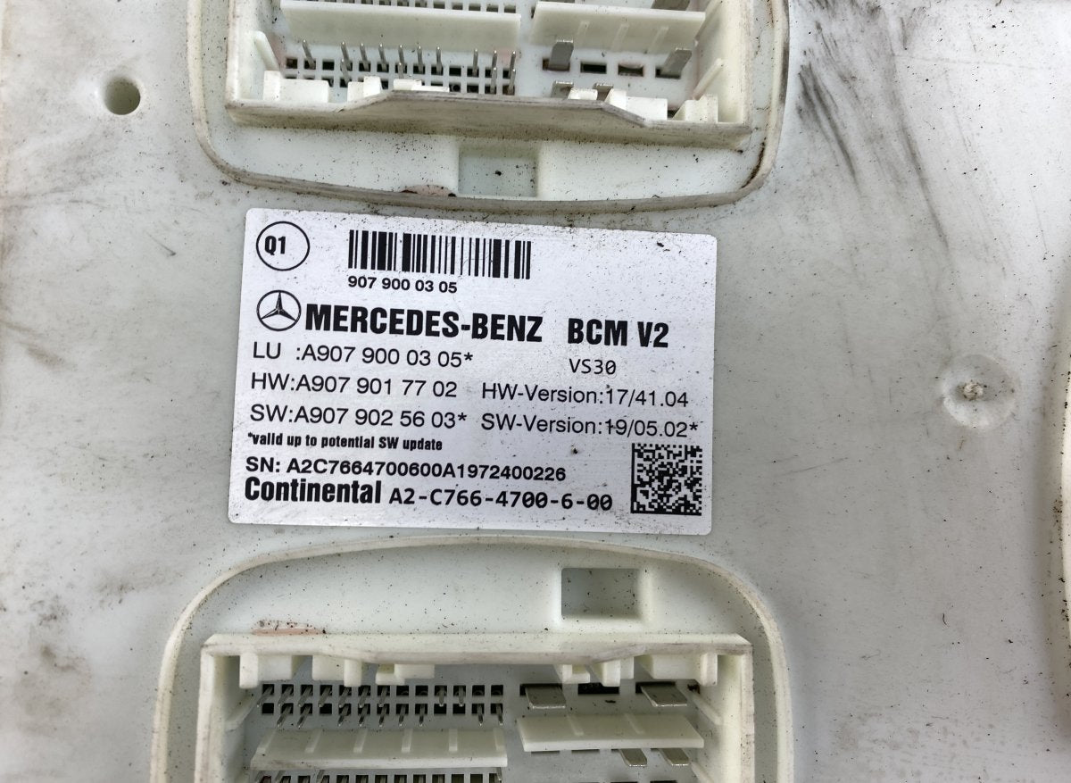 A2C7664700600 Fuse box MERCEDES-BENZ SPRINTER (907, 910) (2018-)
