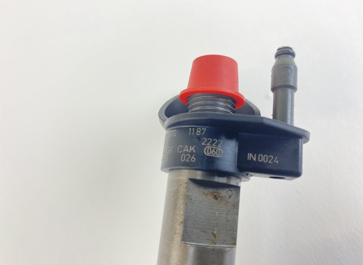 0445116025 0445116026 0986435404 Fuel injector set MERCEDES-BENZ E-CLASS (W212) (2009-2016)
