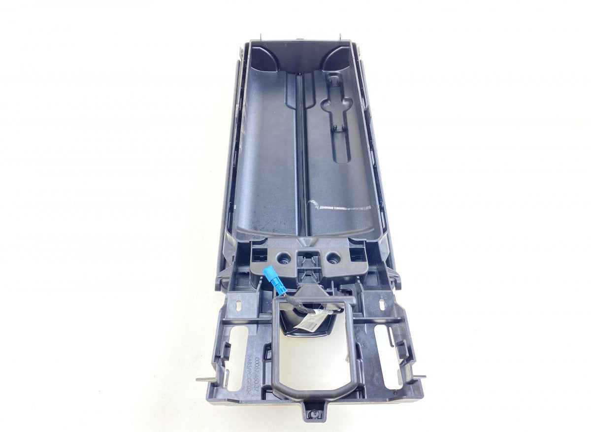 A2126808702 Armrest cover front MERCEDES-BENZ E-CLASS (W212) (2009-2016)