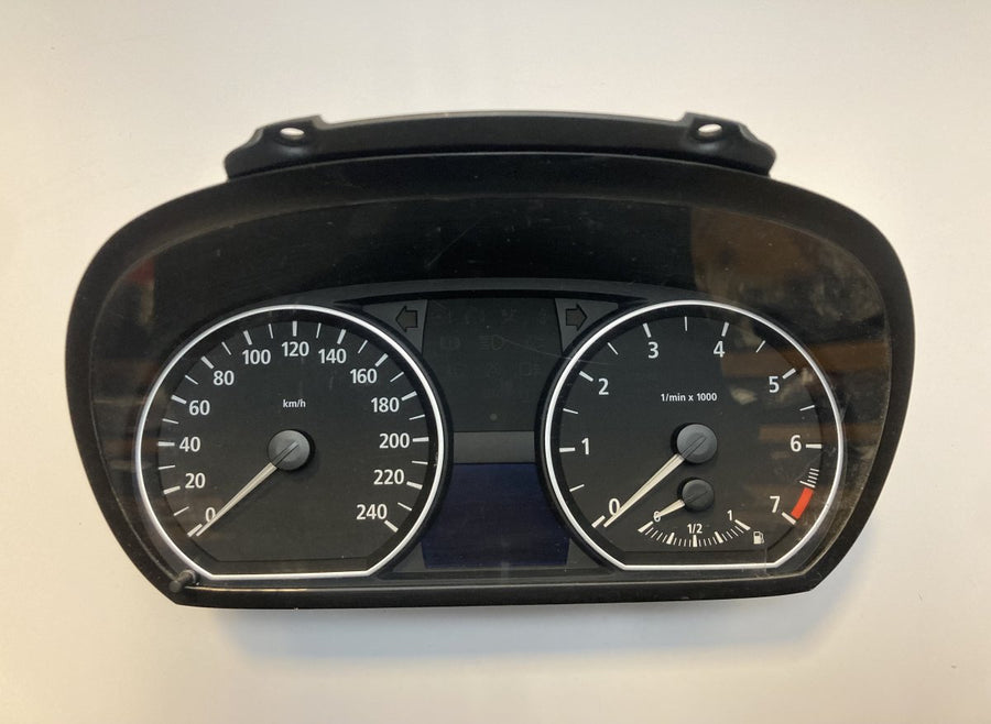1024932-21 102493221 6947136 1041568 Instrument Cluster BMW 1 (E81, E82, E87, E88) (2003-2013)