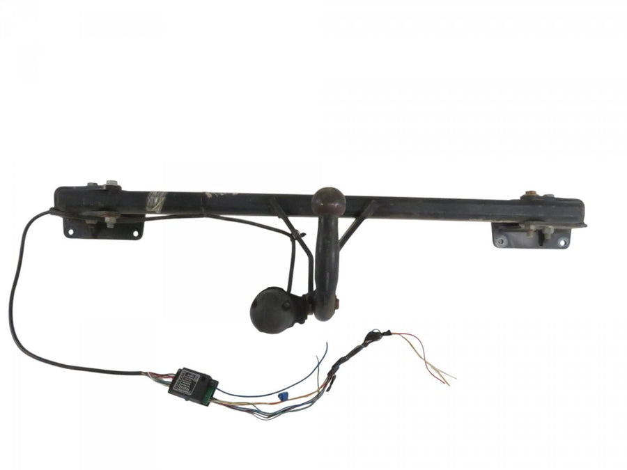 A2463100300 A2463100100 A2463100200 Towbar MERCEDES-BENZ A-CLASS (W176) (2012-2018)