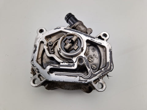 A2701800901 Vacuum Pump, engine MERCEDES-BENZ B-CLASS (W246, W242) (2011-2018)