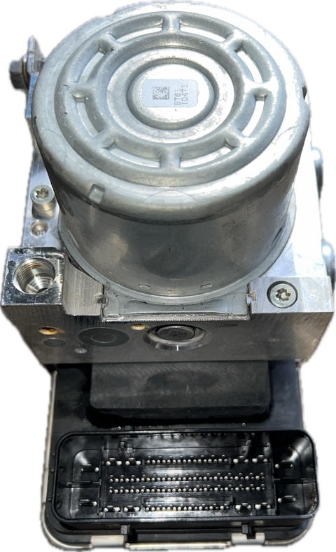 ABS hydraulic unit / pump VOLVO S90 / V90 (2016-)