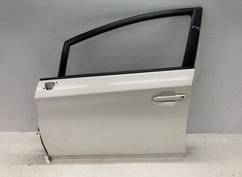 6700247070 Door Front Left TOYOTA PRIUS III (XW30) (2009-2015)