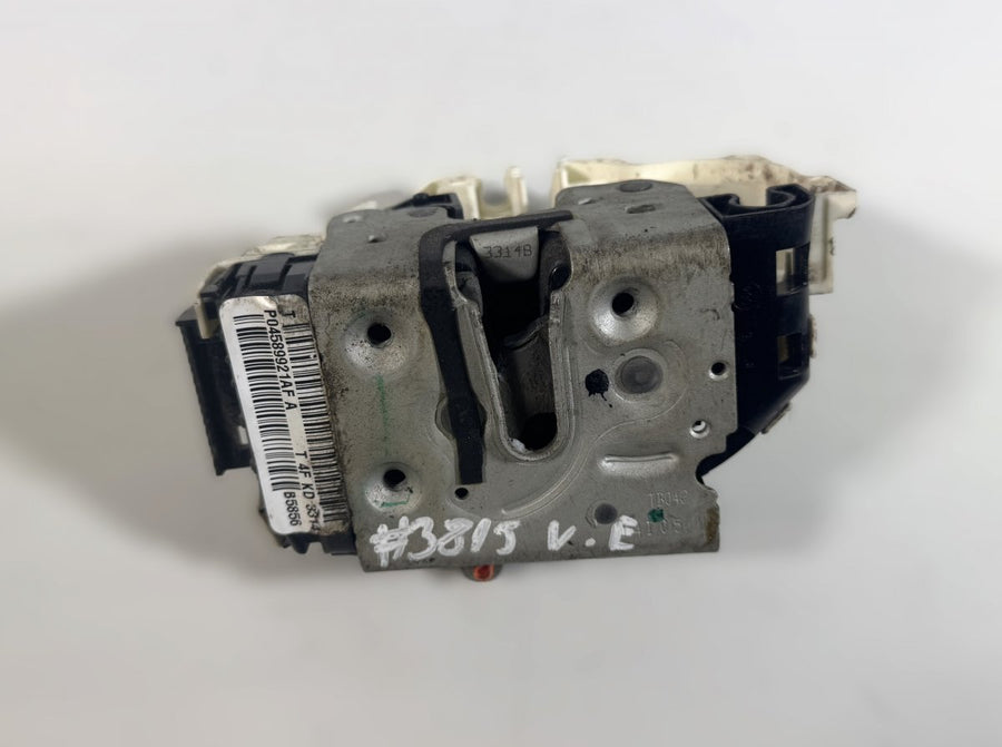 P04589921AF 04589921AF Door Lock Front Left JEEP GRAND CHEROKEE IV (WK, WK2) (2010-2021)
