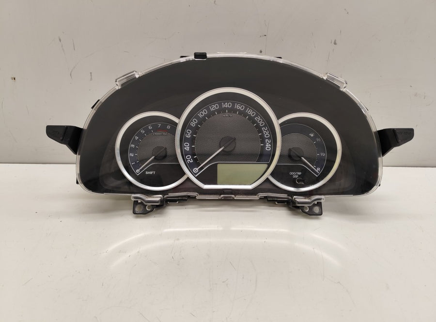 838000ZU20 Instrument Cluster TOYOTA AURIS (E18) 2012-2018