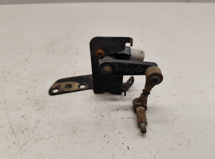 AW933C279AD Suspension level sensor front left JAGUAR XJ (X351) (2009-2019)
