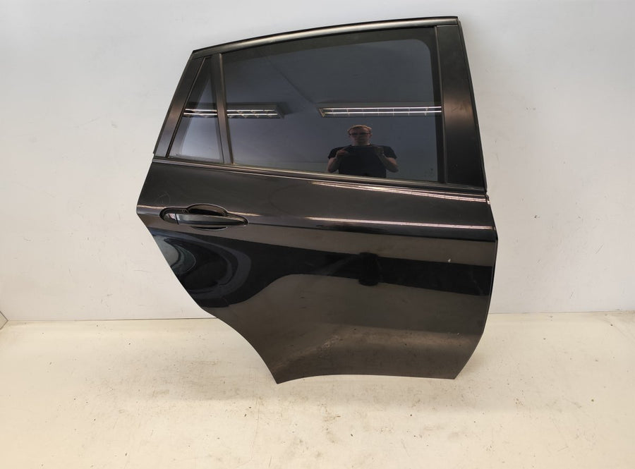 41527198162 Door Rear Right BMW X6 (E71, E72) (2008-2014)