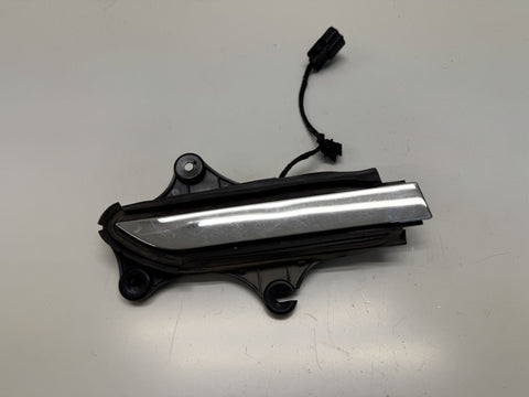 103541900E Door Handle Exterior Front Right TESLA MODEL X (5YJX) (2013-)