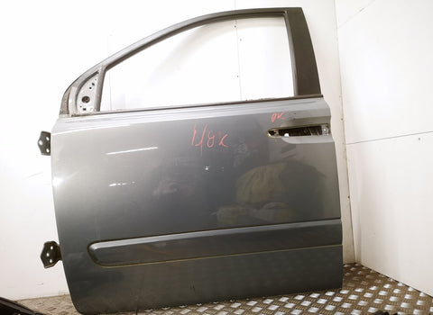 760034D010 Door Front Left KIA CARNIVAL III (VQ) (2005-2014)