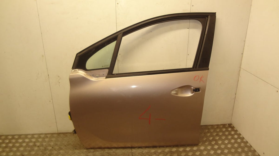 Door Front Left PEUGEOT 208 I (A9) (2012-2019)