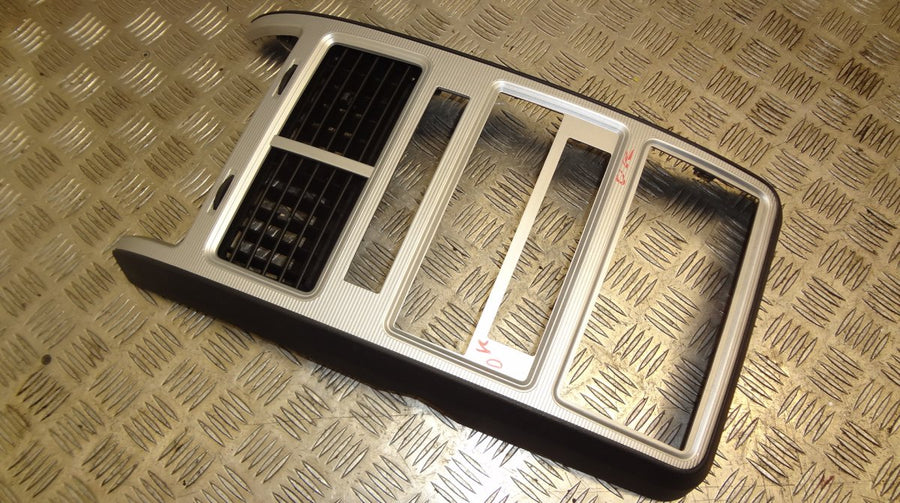 Radio frame DODGE JOURNEY (2008-2020)