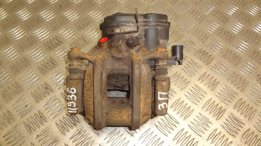 Brake caliper rear right BMW 5 (F10, F11) (2010-2017)