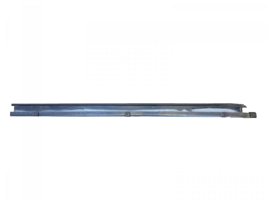 777618647R Sliding door track left RENAULT TRAFIC III (JG, EG, FG) (2014-)